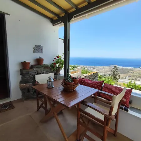 Vgena's House In Dio Choria Casa vacanze Tínos