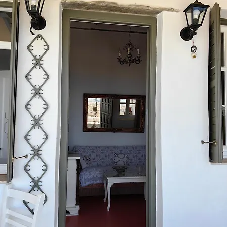 Holiday home Vgena's House In Dio Choria