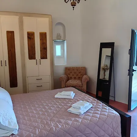 Vgena's House In Dio Choria Holiday home Tinos