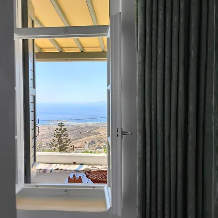 Vgena's House In Dio Choria Tinos